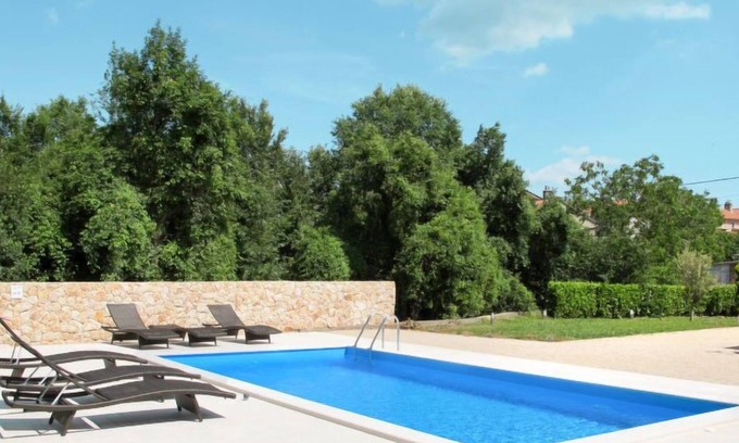 Rasopasno Apartment | Apartment Elena (MLK351) in Krk/Malinska - 3 persons, 1 bedrooms