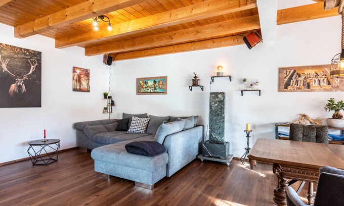 Huefingen Apartment | Apartment 'Erholung Am See' with Lake View, Private Terrace and Wi-Fi