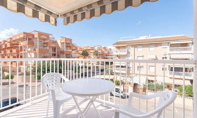Canet de Berenguer Apartment | Apartment 'Lopimar Segrelles' with Private Terrace, Wi-Fi and Air Conditioning