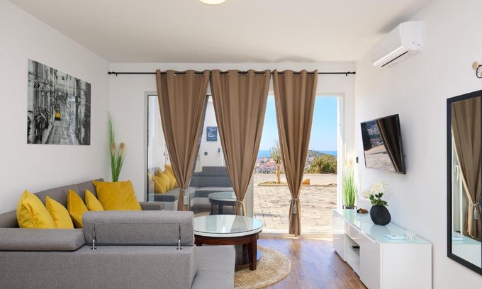 Gruz Apartment | Apartment Evening Star