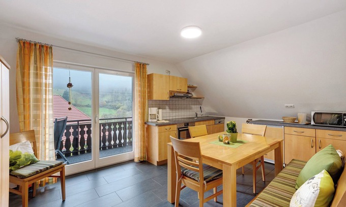 Elzach Apartment | Apartment 'Ferienwohnung Sonnenblume' with Mountain View, Private Terrace and Wi-Fi