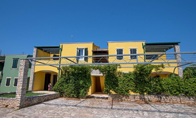 Basanija Apartment | Apartment Faro 1 Bašanija