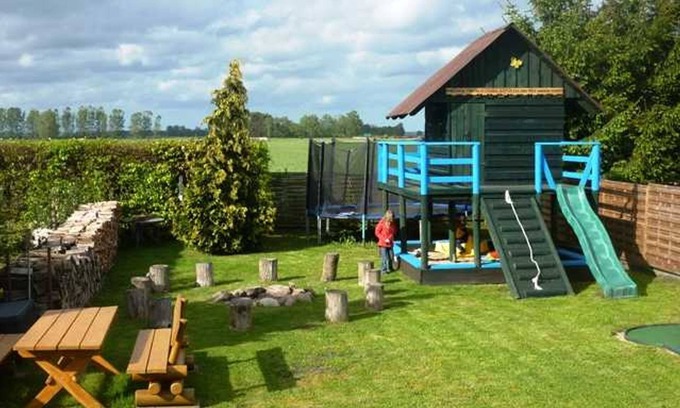 Leopoldshagen Apartment | Apartment Felix (small) with sports barn inclusive - Müller, Gundula