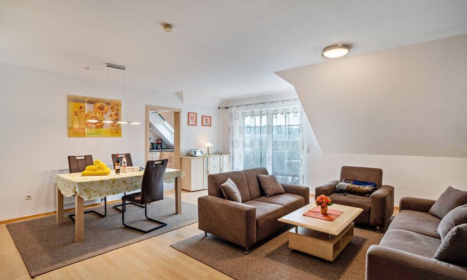 Lautenbach Apartment | Apartment 'Ferienwohnung 1 Og - Rechts with Mountain View and Wi-Fi