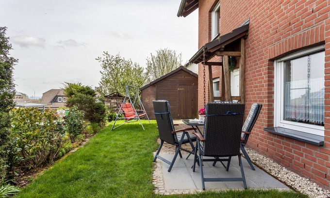 Herscheid Apartment | Apartment 'Ferienwohnung Am Wald' with Private Terrace, Shared Garden and Wi-Fi