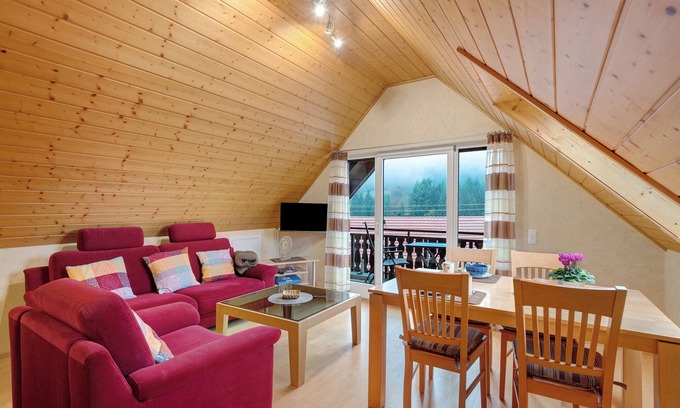 Elzach Apartment | Apartment 'Ferienwohnung Rose Mit Balkon' with Shared Garden, Balcony and Wi-Fi
