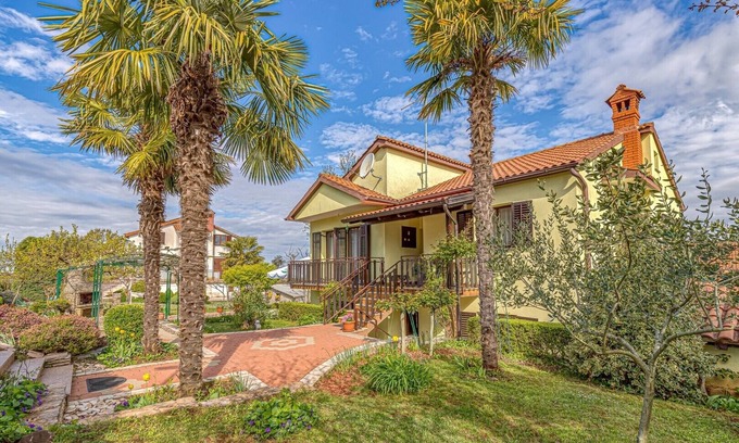Pazin Apartment | Apartment Flores in Bertosi