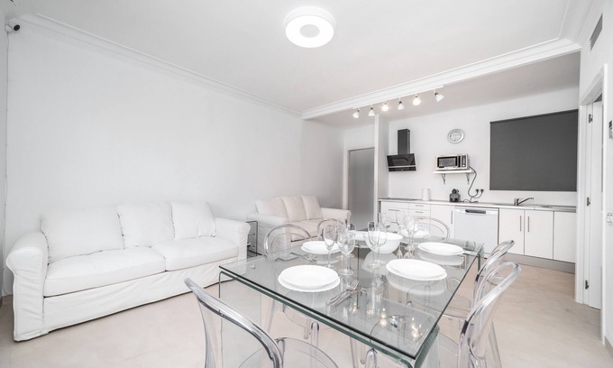 el Fort Pienc Apartment | Apartment for 10 people in the heart of Barcelona