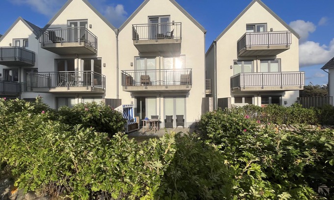 Rantum Apartment | Apartment for 2 people with a large west-facing terrace and a view of the dune