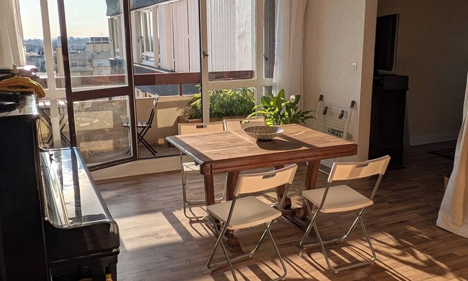 Quartier du Pont-de-Flandre Apartment | Apartment for rent during the Olympic Games and the week before