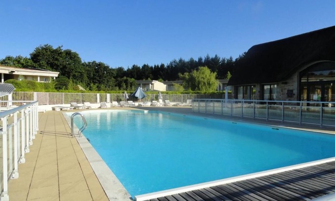 Saint-Andre-des-Eaux Apartment | Apartment in the heart of La Baule golf course 10 minutes from the center of La Baule and Guérande