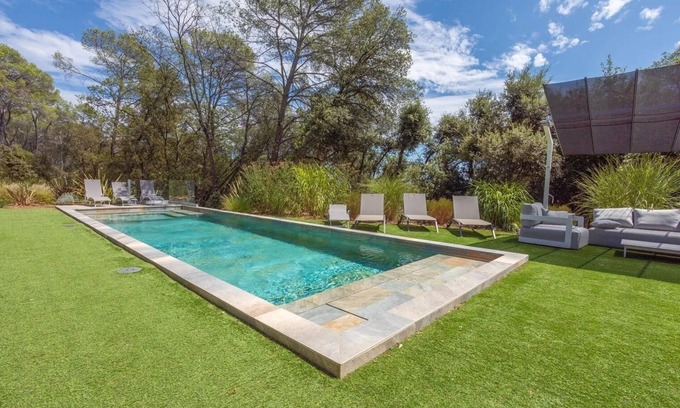 Trans-en-Provence Apartment | Apartment 'Grand Studio Valeriane' with Private Terrace, Wi-Fi and Air Conditioning