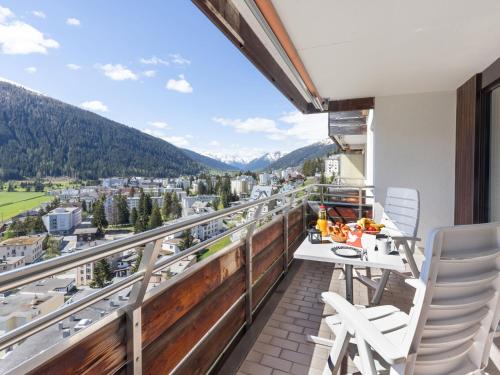Meierhof Apartment | Apartment Guardaval - Utoring-66 by Interhome