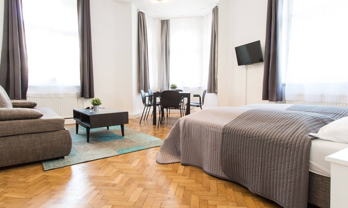 Rudolfsheim-Funfhaus Apartment | Apartment Hütteldorferstraße