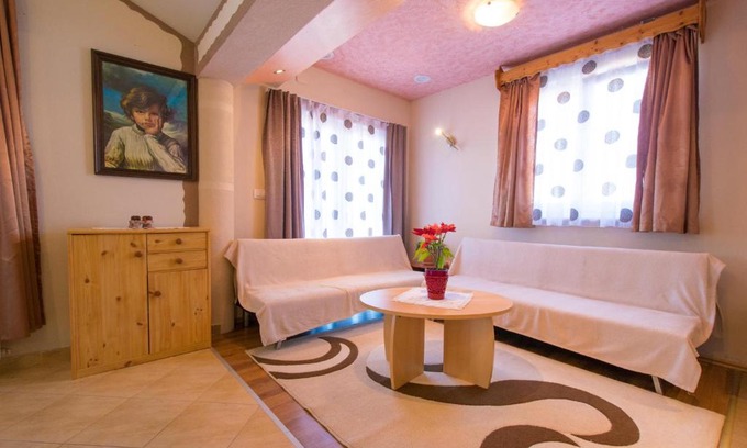 Milovcici Apartment | Apartment Hajdi