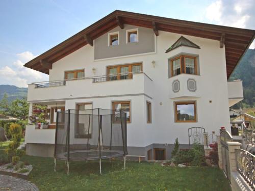 Ried im Oberinntal Apartment | Apartment Handle-3 by Interhome