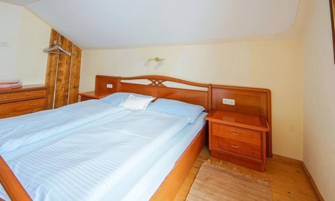 Stall Bed & Breakfast | Apartment/Holiday apartment - Gasthof Dorfschenke