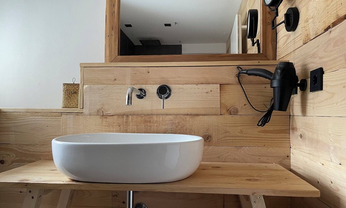 Fischbach bei Dahn Apartment | Apartment HOLZWURM with outdoor whirlpool & panorama sauna
