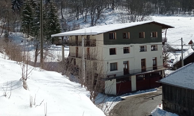 Montaimont Apartment | Apartment/house 12 people, Champfol