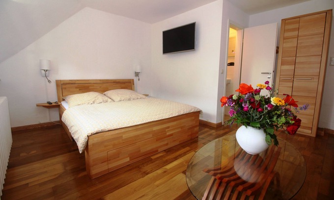 Vitte Apartment | Apartment - House Karin