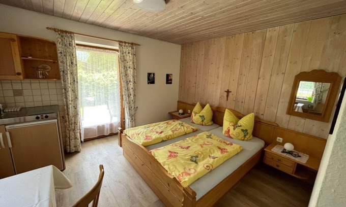 Weissbach an der Alpenstrasse Apartment | Apartment - House Stiafei