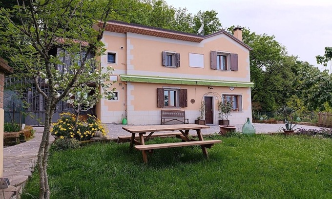 Montegiardino Apartment | Apartment Il Poggio, a small refuge in nature.