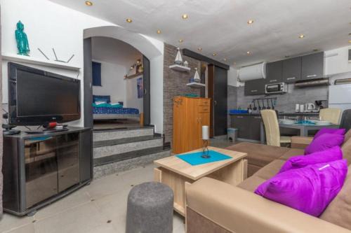 Klanfari Apartment | Apartment in Crikvenica with sea view, terrace, air conditioning, WiFi 4628-6