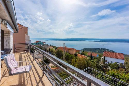 Klanfari Apartment | Apartment in Dramalj 39040