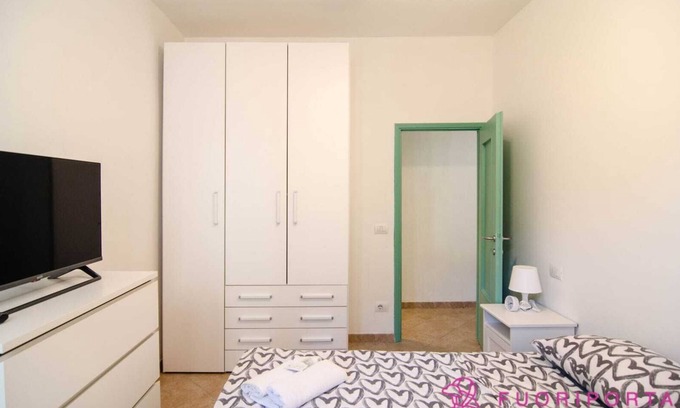 Oltretorrente Apartment | Apartment in historic center area