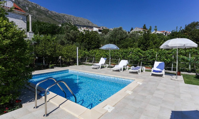 Mokosica Apartment | Apartment in Dubrovnik with swimming pool and sea view (A3)