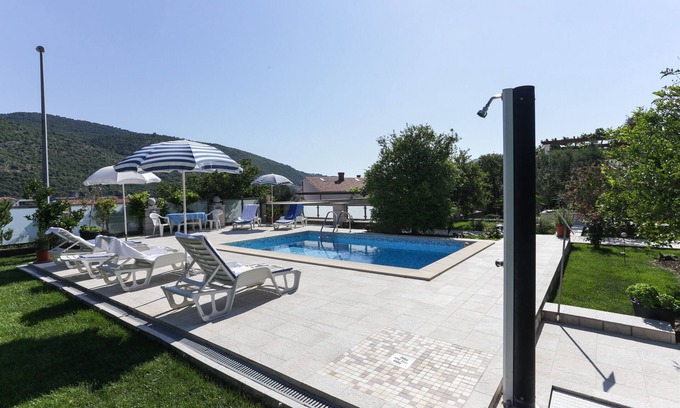 Mokosica Apartment | Apartment in Dubrovnik with swimming pool and sea view (A1)