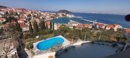 Kali Apartment | Apartment in Kali with Sea View, Balcony, Air Conditioning, Wi-Fi (4566-6)