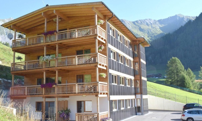 Großdorf Apartment | Apartment in Kals near Ski Slopes