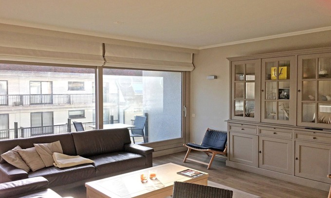 Knokke Apartment | Apartment in Knokke near Beach and Casino