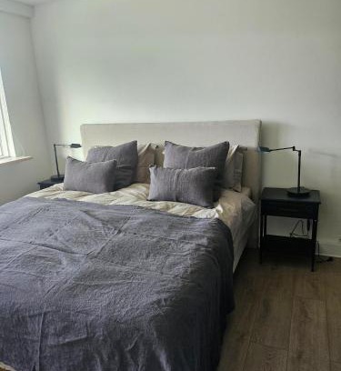 Reykjavik Apartment | Apartment in Kopavogur coco mat natural luxury bed Free parking