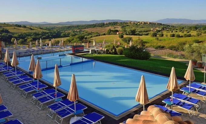 Magliano in Toscana Apartment | Apartment in Magliano with shower