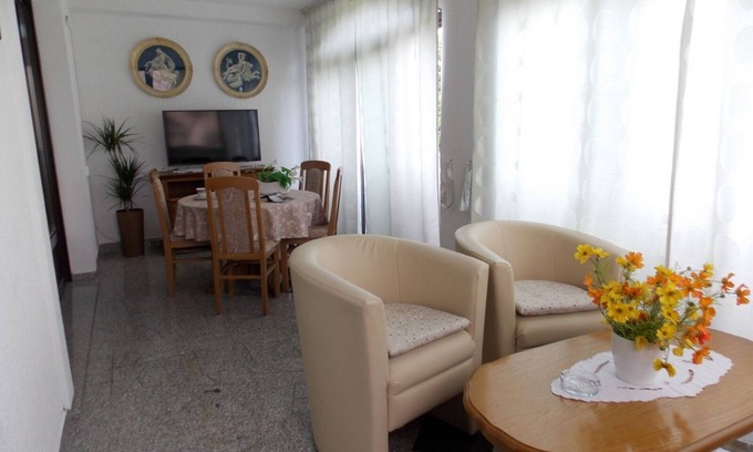 Bogovici Apartment | Apartment in Malinska with Seaview, Terrace, Air condition, WIFI (4690-1)
