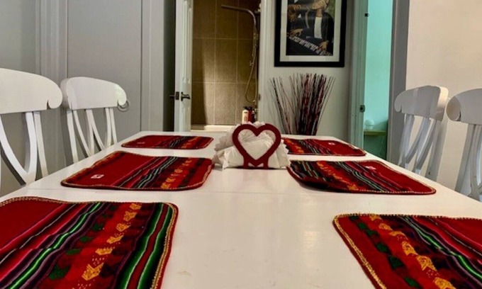 Longueuil Apartment | Apartment in Montreal Close to Downtown