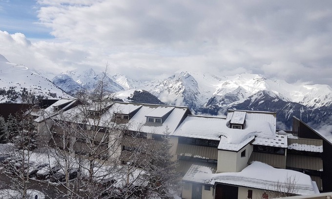 Huez-en-Oisans Apartment | apartment in residence Alpe d''huez