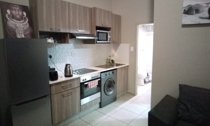 Greater Johannesburg Metropolitan Area Hotel | Apartment In Rosebank Johannesburg