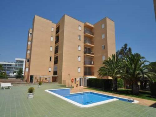 Santa Margarida Apartment | Apartment in Roses near Sandy Beach