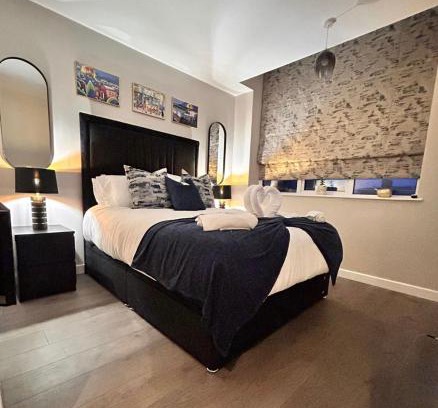 Barnsley Apartment | Apartment in south yorkshire Central location