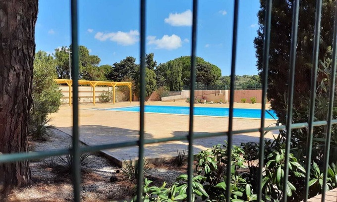 Fitou Apartment | Apartment in superb private estate