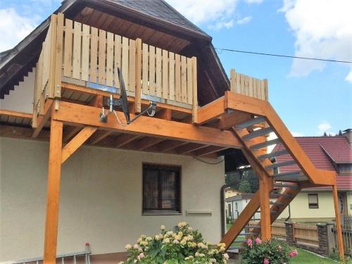 Tropolach Apartment | Apartment in Tröpolach near Nassfeld Gondola
