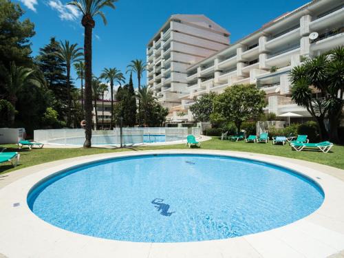 Golden Mile Apartment | Apartment Jardines del Mar by Interhome