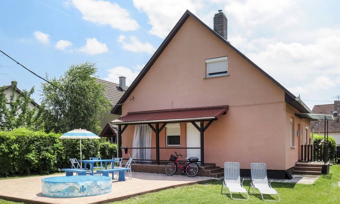 Balatonkeresztur Apartment | Apartment Keszeg by Interhome