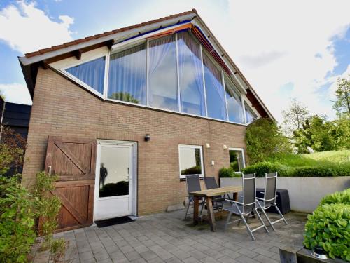 Wissenkerke Apartment | Apartment Komeet by Interhome