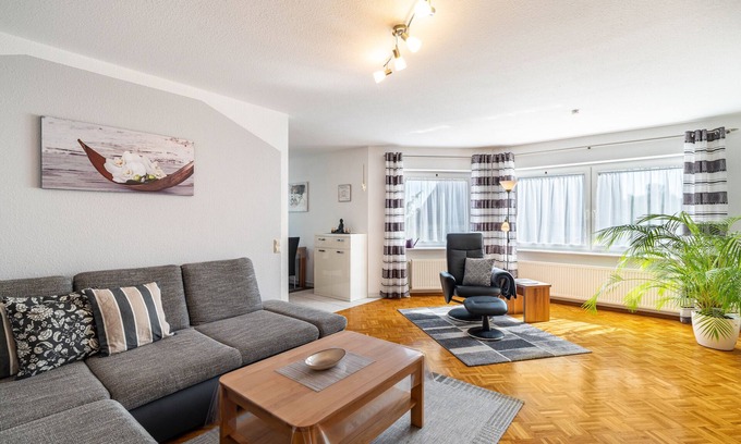 Reichartshausen Apartment | Apartment 'Kraichgau-Nest' with Private Terrace and Wi-Fi