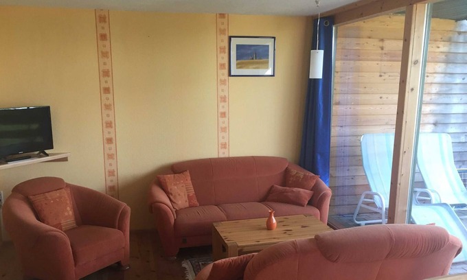 Schwarbe Apartment | Apartment "Kranich" (ground floor) - Gutspark Schwarzbe with horse farm - Holiday Home 2