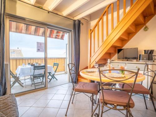 Frejus Port Apartment | Apartment Le Capitole-8 by Interhome